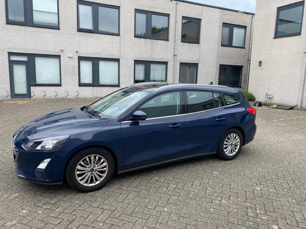 Ford Focus 1.0 Ecoboost Titanium Business | Panoramadak, Auto's, Zwart, Origineel Nederlands, Particulier, 66 €/maand