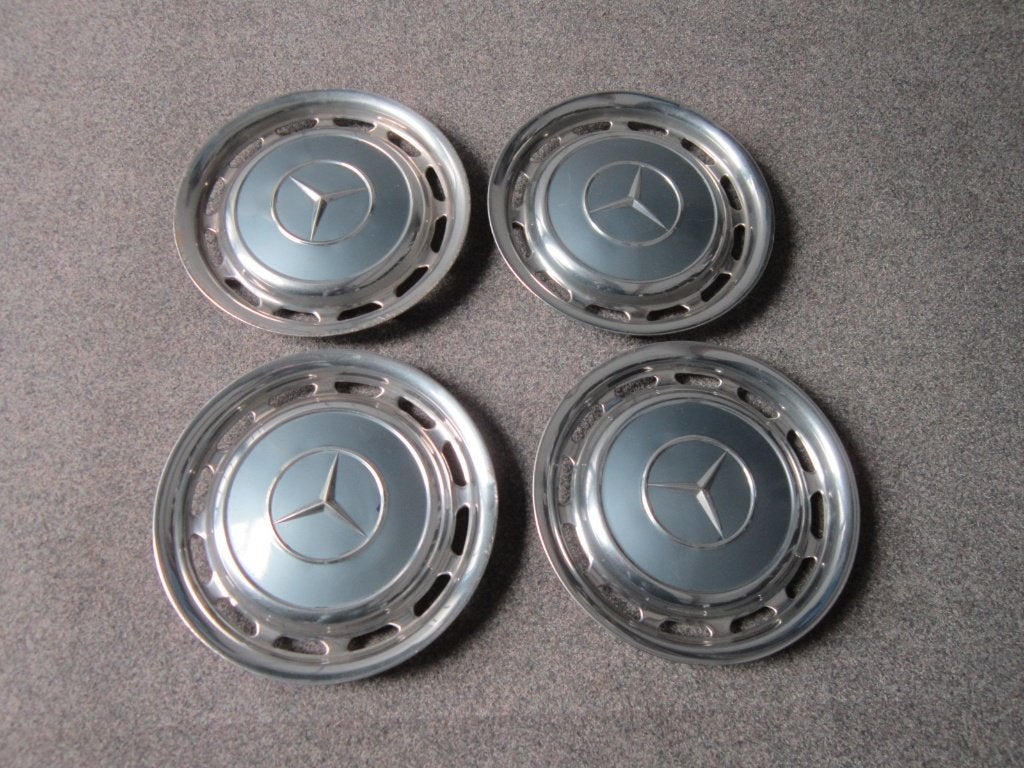WIELDOPPEN SET MERCEDES W123, Ophalen, Gebruikt