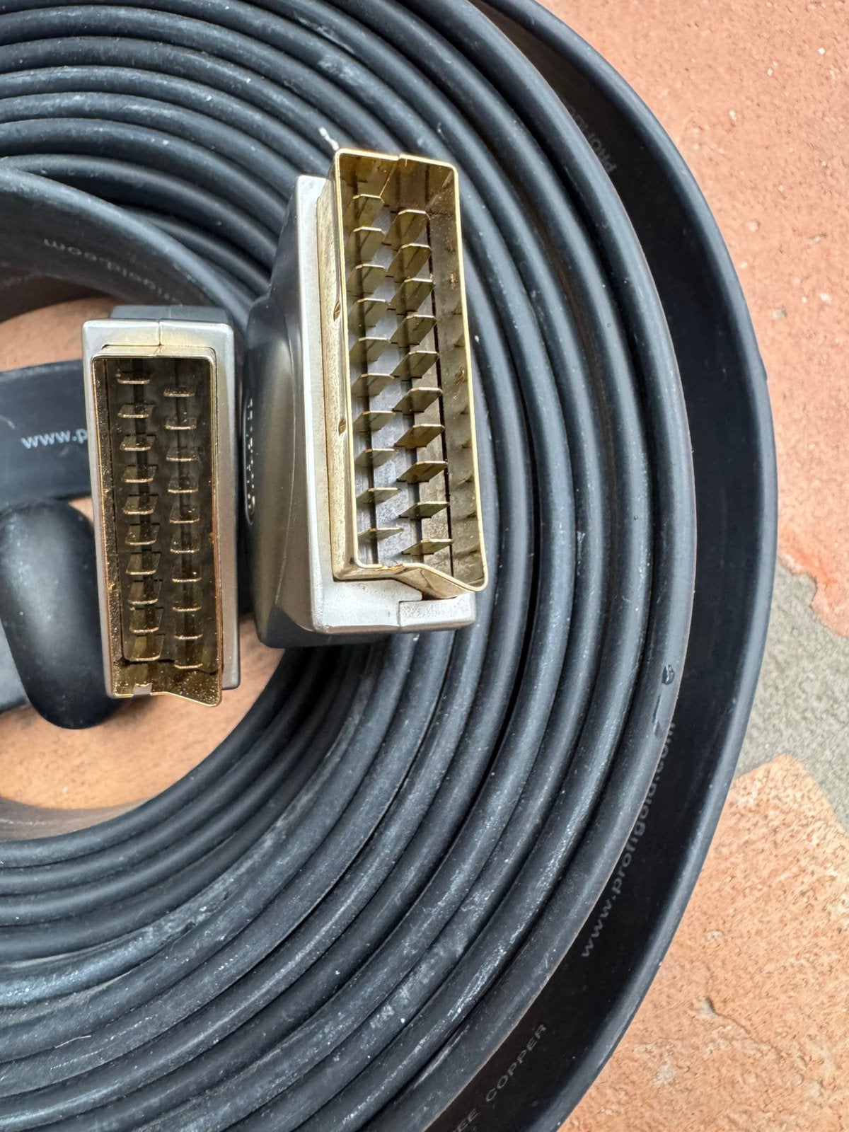 Profigold Premium Platte HDMI Kabel – 10 Meter – Verguld, Ophalen of Verzenden, Gebruikt, 10 meter of meer, HDMI-kabel