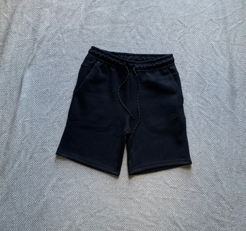 Nike Tech Fleece Korte Broek / Shorts - Zwart  - Maat M, Zwart, Nieuw, Algemeen, Verzenden