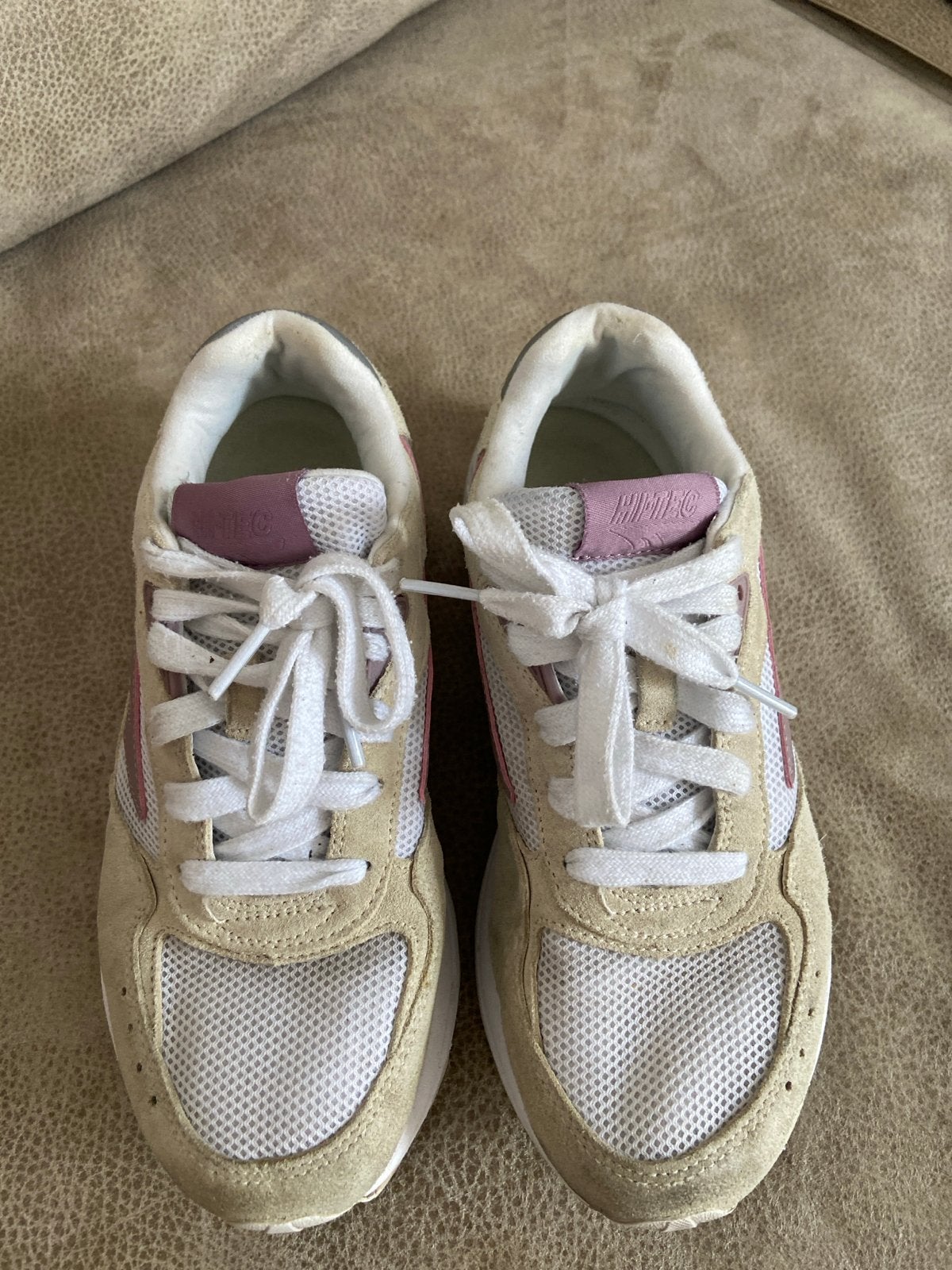 Hi-Tec Shadow sneakers - Beige/Paars maat 37, Ophalen of Verzenden, Gedragen, Beige, Sneakers of Gympen