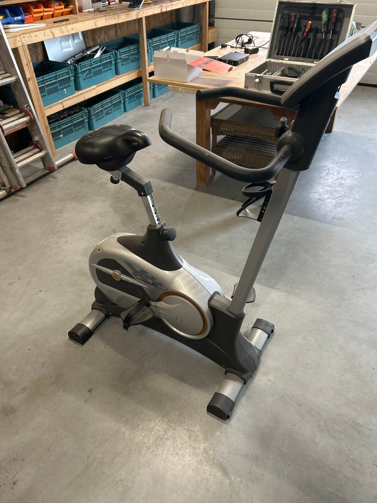 Kettler Hometrainer - Ideaal voor Thuis Fitness, Ophalen, Gebruikt, Metaal, Benen
