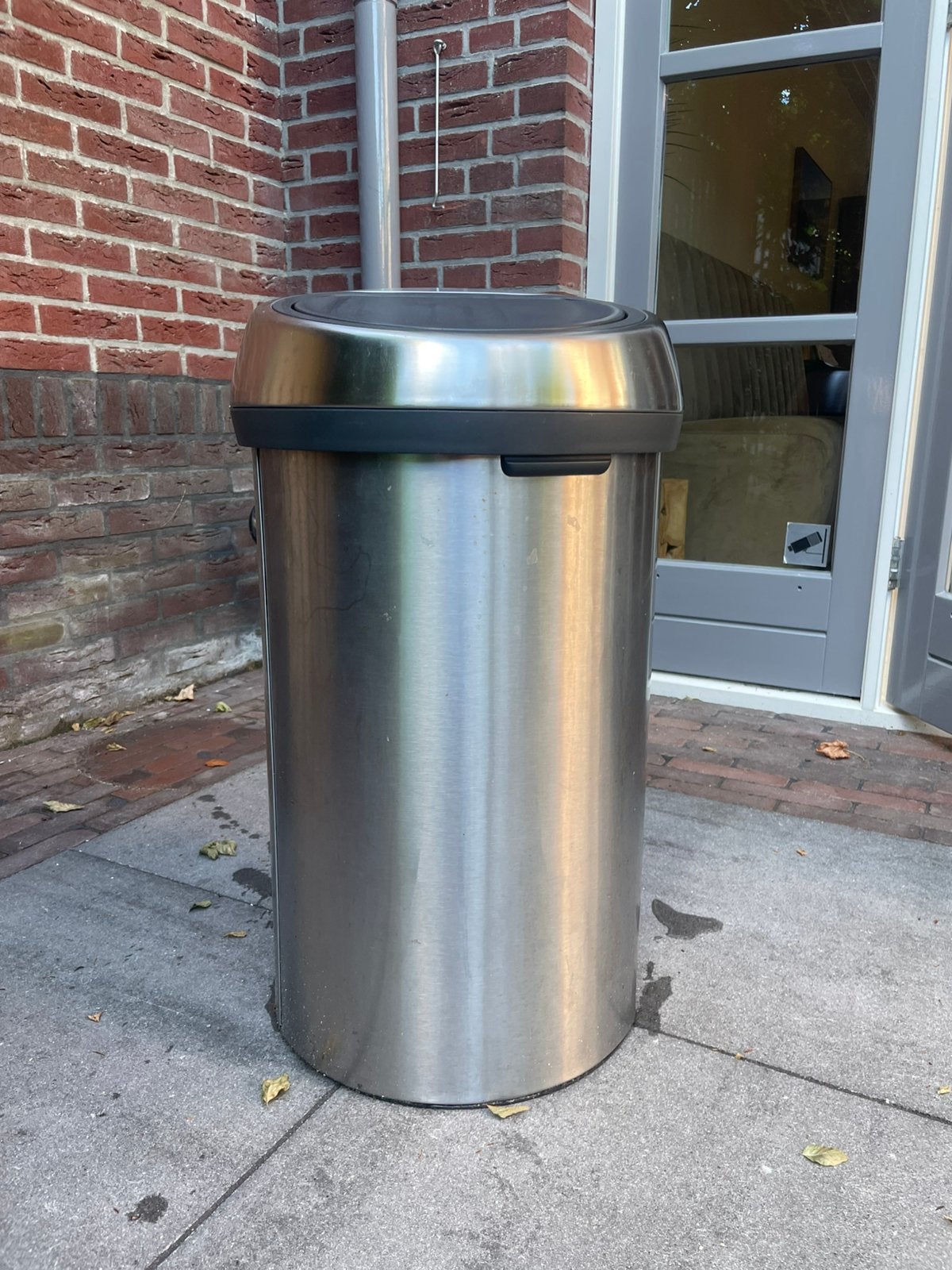 Brabantia prullenbak, 60Liter, 40 liter of meer, Ophalen, Gebruikt, Rvs
