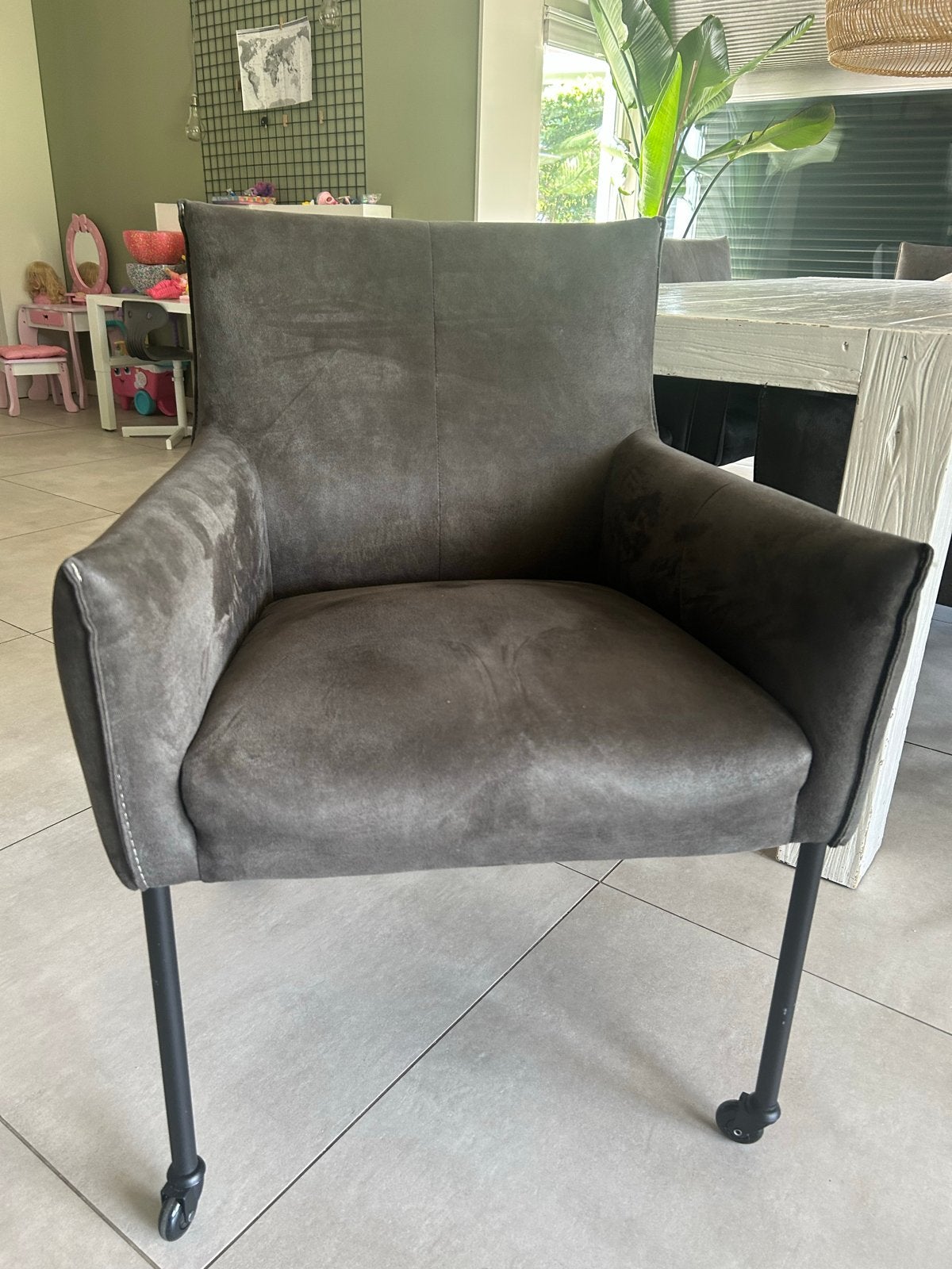 8 grijze leren eetkamerstoelen - Zeer mooi, Ophalen, Leer, Zo goed als nieuw, Grijs