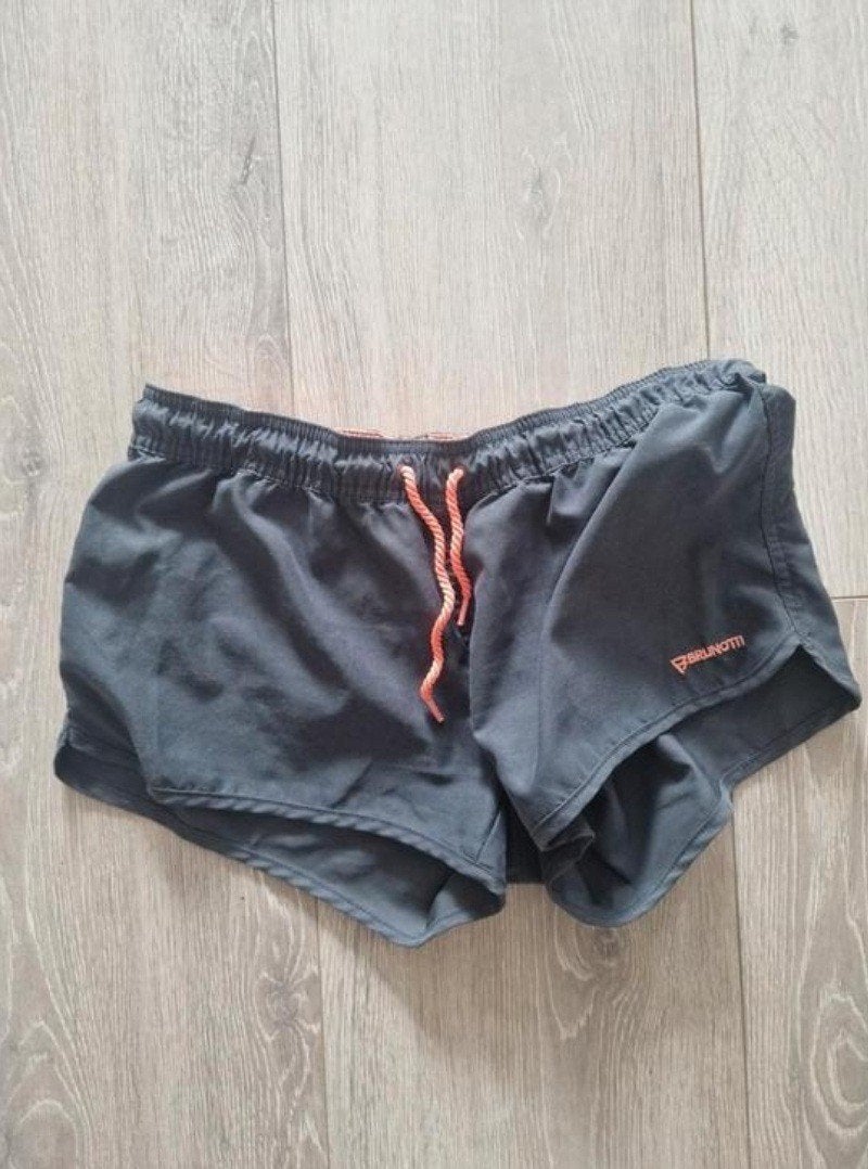 Korte broek Brunotti, Maat 38/40 (M), Kort, Nieuw, Ophalen of Verzenden