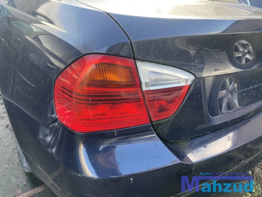 BMW 3 SERIE E90 links binnen buiten achterlicht 2004-2012, Auto-onderdelen, Verlichting, Petuelring 130
80788  Munich, DE, Gebruikt