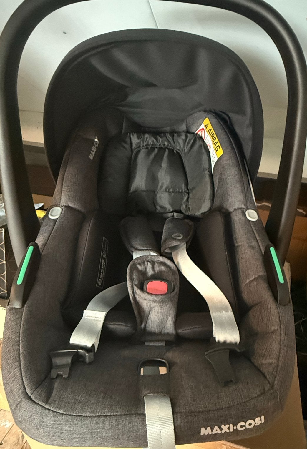 Maxi-Cosi autostoel, Kinderen en Baby's, Ophalen, Autogordel, Zijbescherming, Zo goed als nieuw