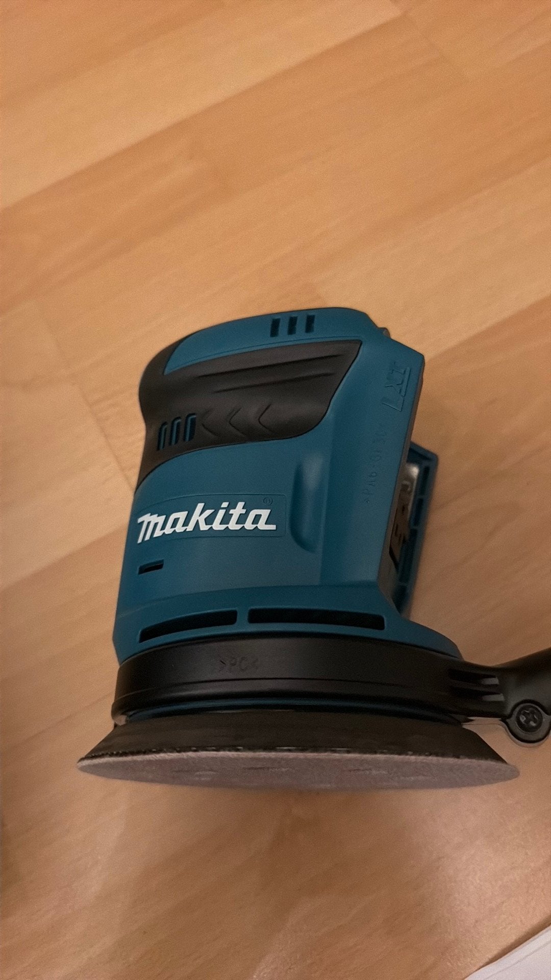 Makita DBO180  schuurmachine 18v, Ophalen, Nieuw, Minder dan 600 watt, Vlakschuurmachine