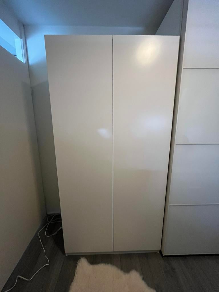 IKEA PAX kledingkast wit 100x58x201 cm + verlichting, Ophalen, Zo goed als nieuw, 50 tot 75 cm, 200 cm of meer