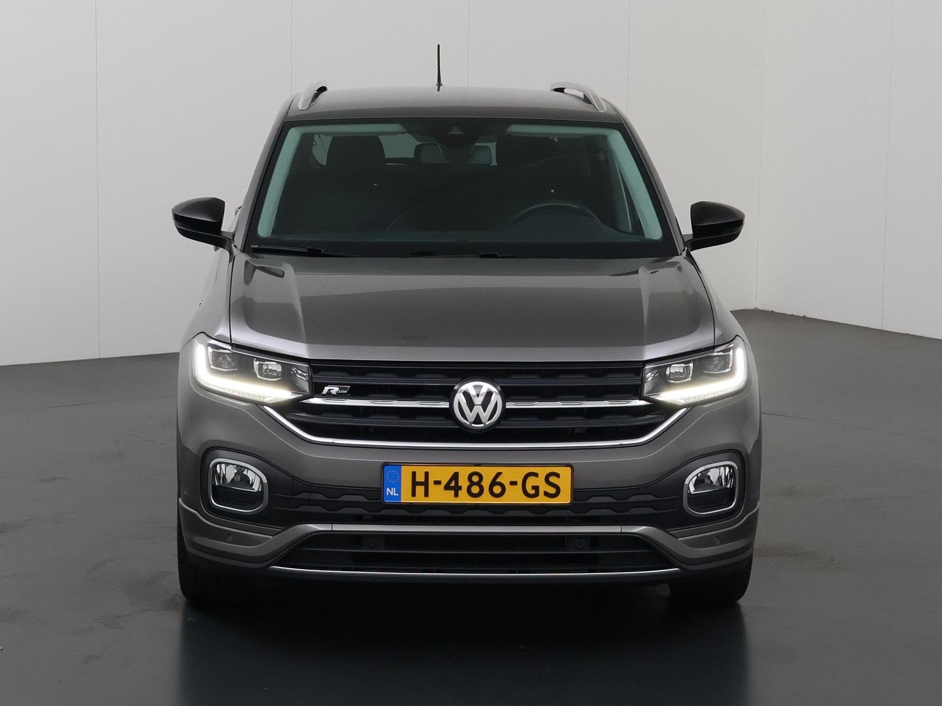 Volkswagen T-Cross 1.0 TSI R-Line | Virtual Cockpit | Naviga, Auto's, Dealer onderhouden, Gebruikt, Verwarmde buitenspiegels, 116 pk