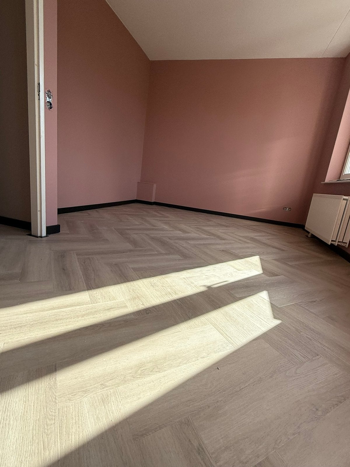 Vloerenlegger gezocht? Regio den haag, rotterdam amsterdam, Nieuw, Ophalen of Verzenden, 10 m² of meer, 10 tot 30 cm