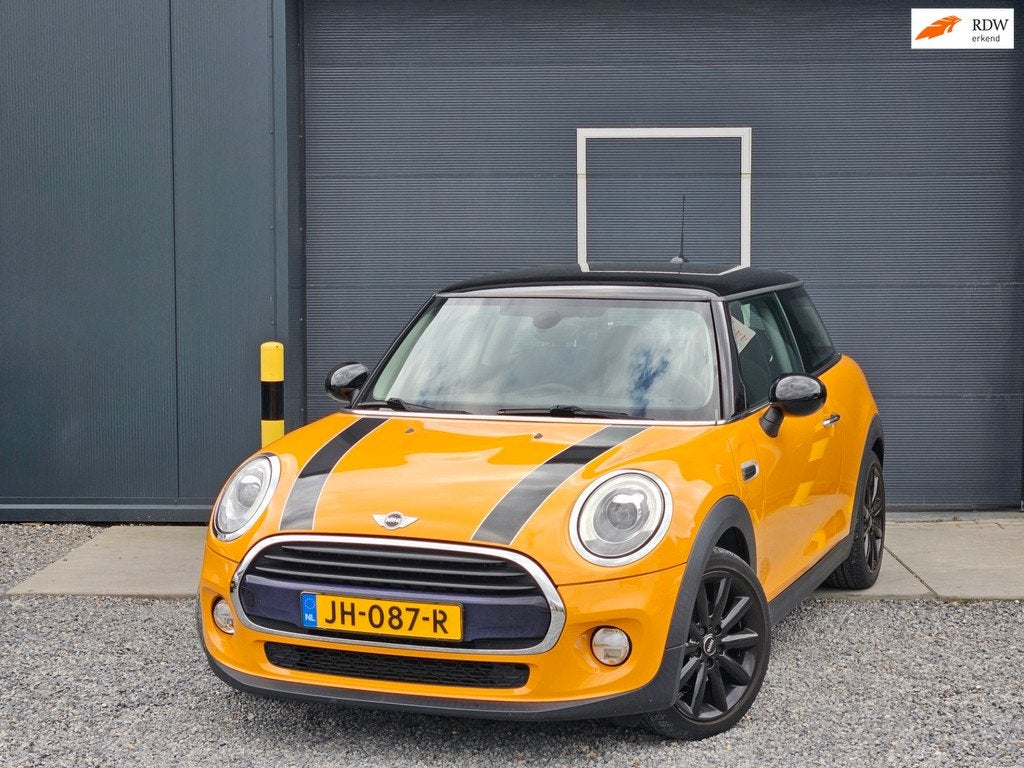 Mini Mini 1.5 Cooper Chili Serious Business, Auto's, Mini, Bedrijf, Te koop, Cooper, ABS, Adaptive Cruise Control, Airbags, Airconditioning