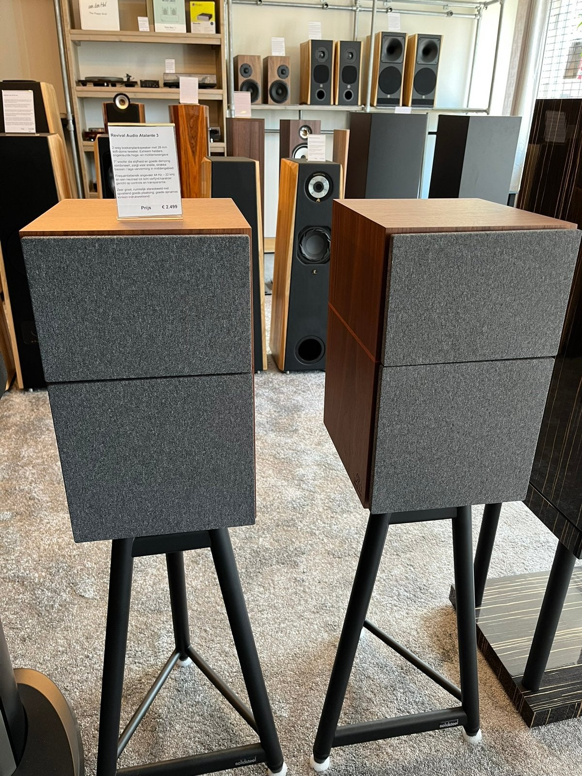 Revival Audio Atalante 3 (Winkel leegverkoop), Revival Audio, Nieuw, @, Boekenplank luidspreker