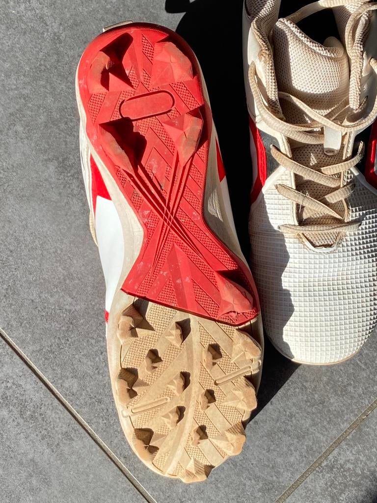 Softbal schoenen, Sport en Fitness, Honkbal en Softbal, Ophalen of Verzenden, Zo goed als nieuw, Schoenen