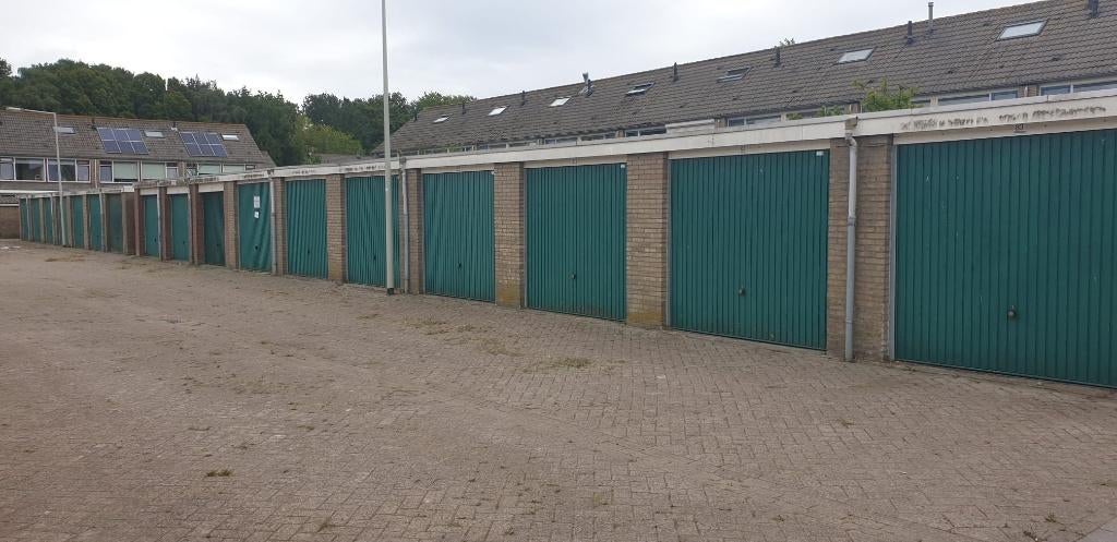 Te huur garagebox Halsteren