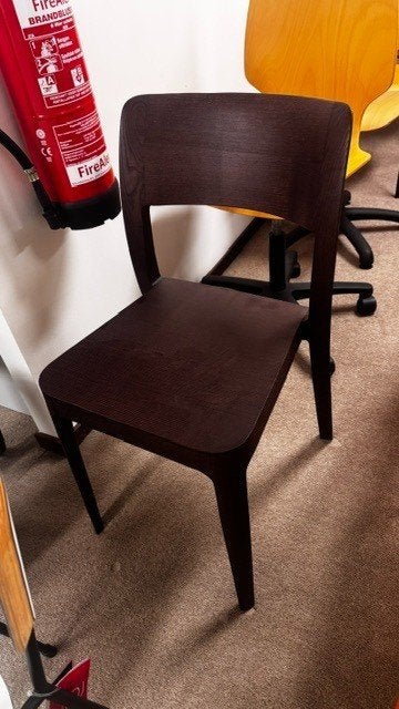 Partij houten stoelen, Huis en Inrichting, Stoelen, Ophalen, Gebruikt, Bruin, Vijf, Zes of meer stoelen