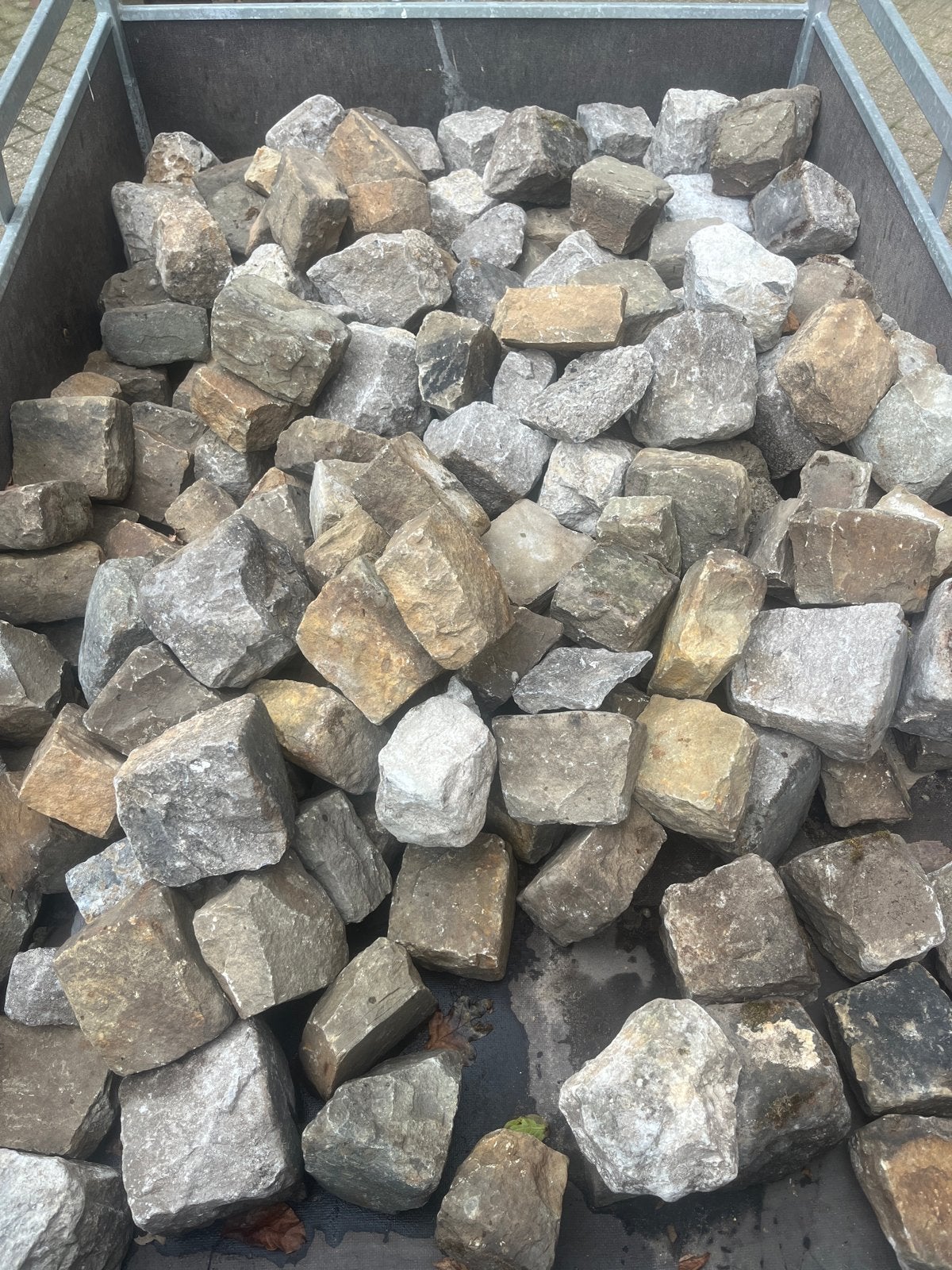 Kinderkoppen van goede kwaliteit - ca. 5m2 direct ophalen, Ophalen, Gebruikt, Graniet, Kei