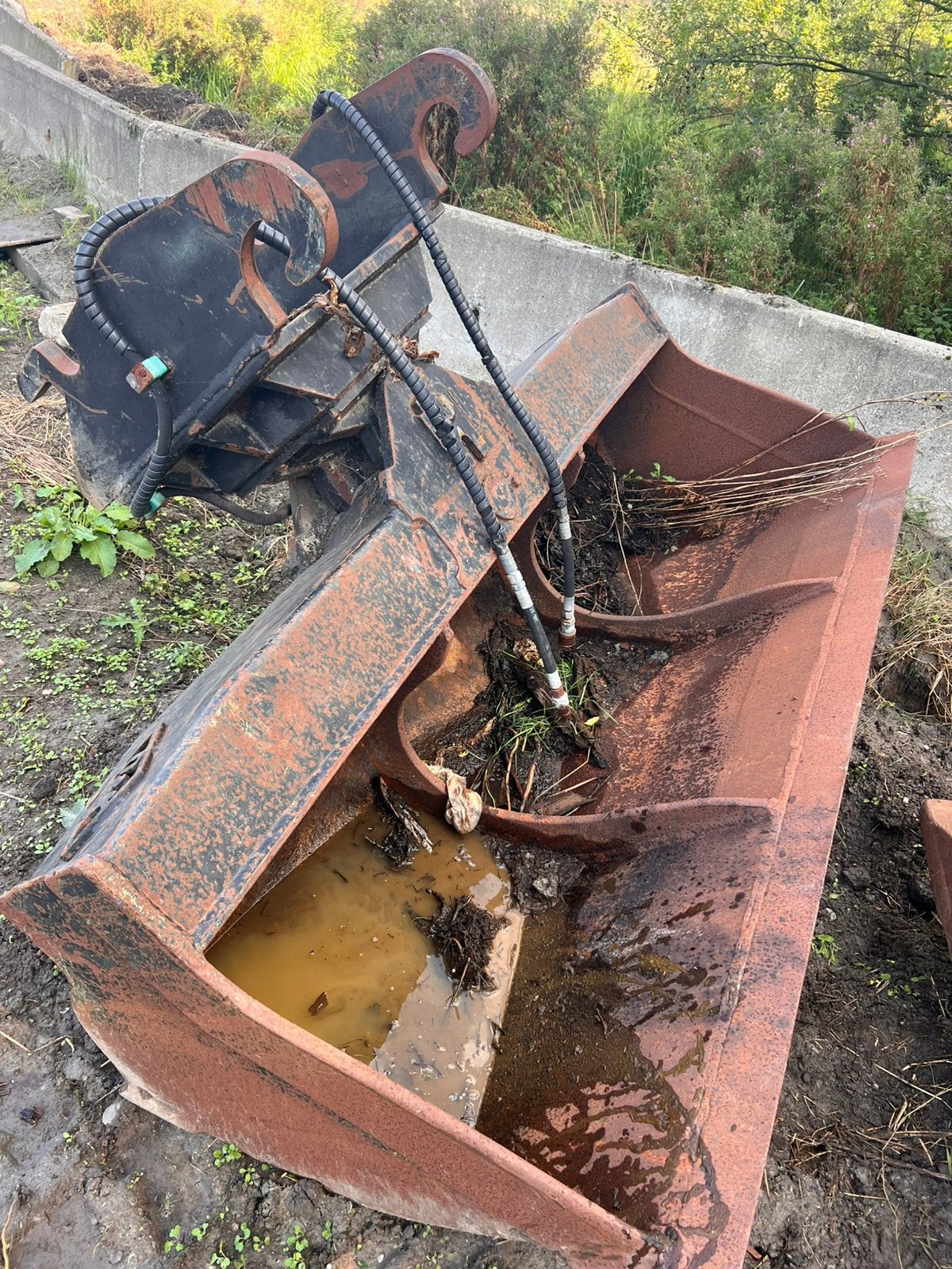 Kantelbak CW30/40, Ophalen