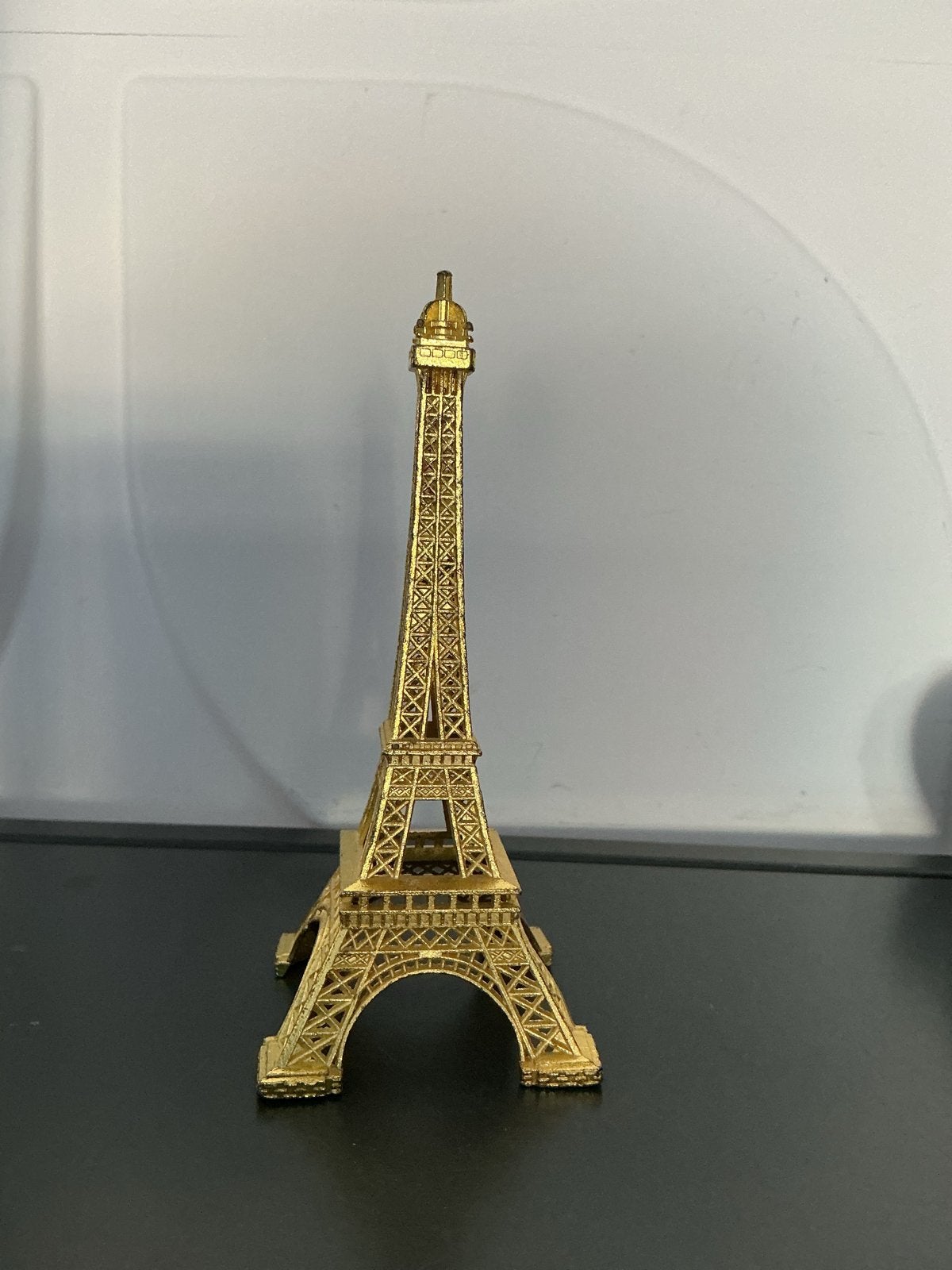 Gouden Eiffeltoren beeldje - Parijs souvenir, Ophalen of Verzenden, Zo goed als nieuw, Goud, Metaal
