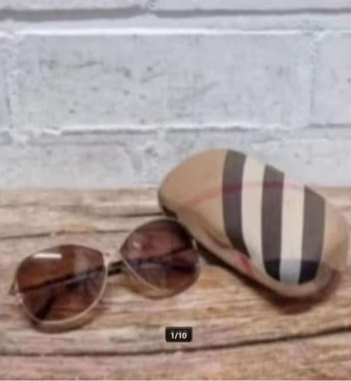 Burberry - Prachtige zonnebril - ZGAN - Designer, Sieraden, Tassen en Uiterlijk, Zonnebrillen en Brillen | Dames, Overige merken