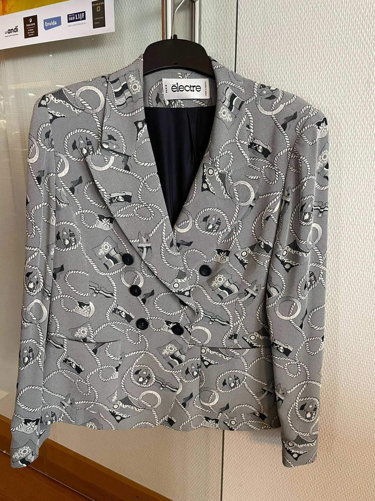 Blazer, Kleding | Dames, Verzenden, Maat 42/44 (L), Zo goed als nieuw, Jasje