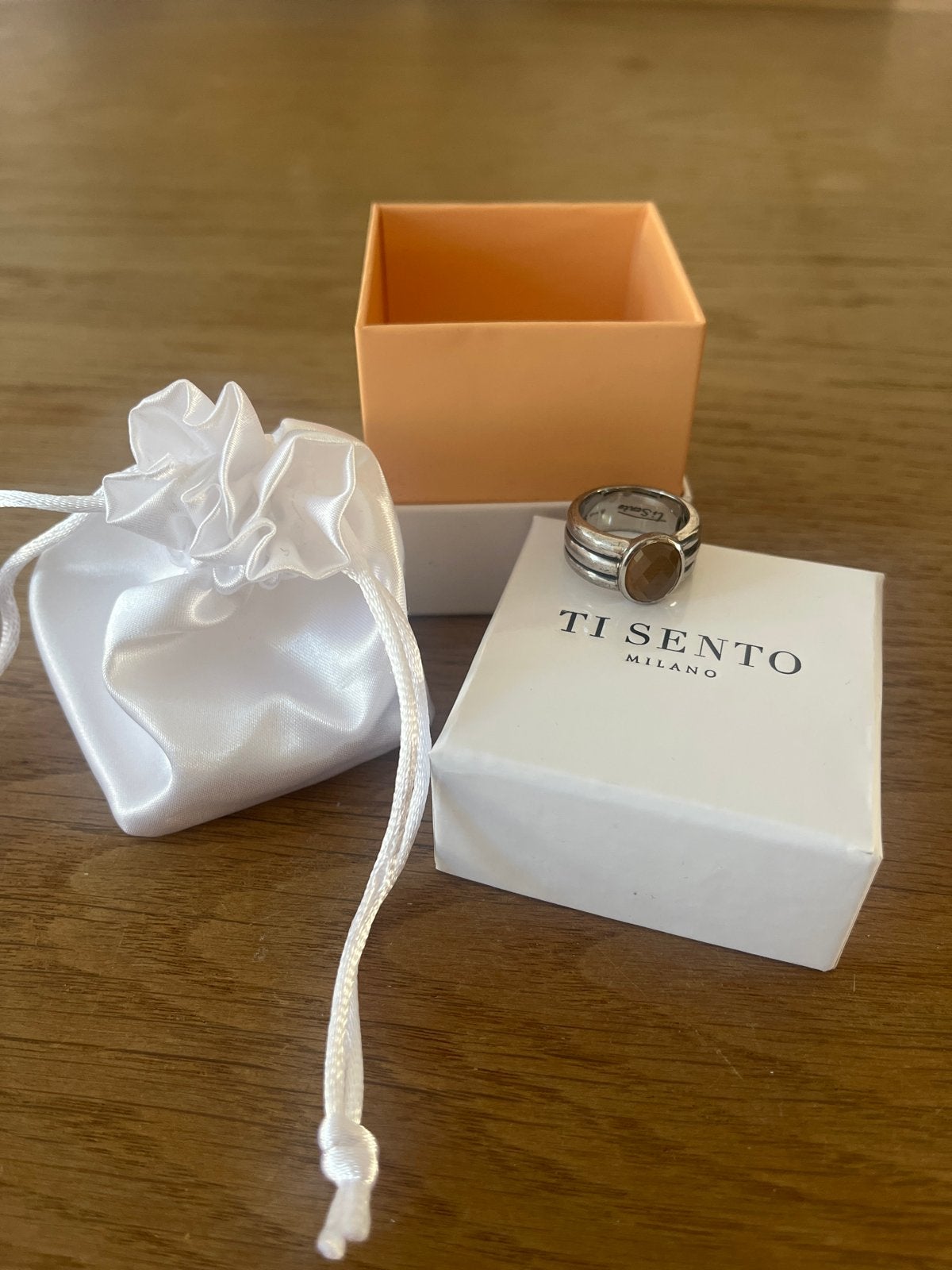 TI SENTO MILANO ring met tijgeroog steen, Ophalen of Verzenden, Zo goed als nieuw, 17 tot 18, Met edelsteen
