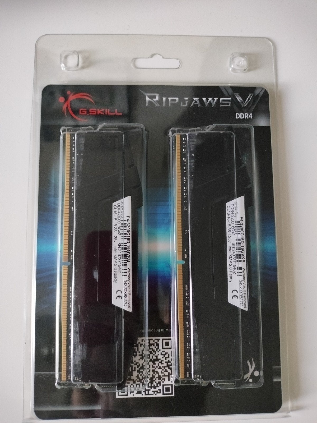 G.Skill Ripjaws V DDR4 RAM 16GB (2x8GB) 3200MHz, Computers en Software, RAM geheugen, Server, DDR4, Ophalen of Verzenden, Zo goed als nieuw