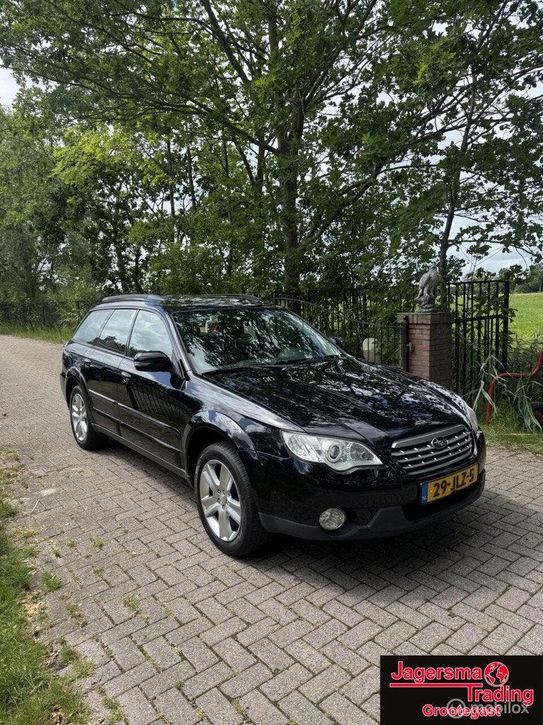 Subaru Legacy Outback 2.5i Exclusive Edition