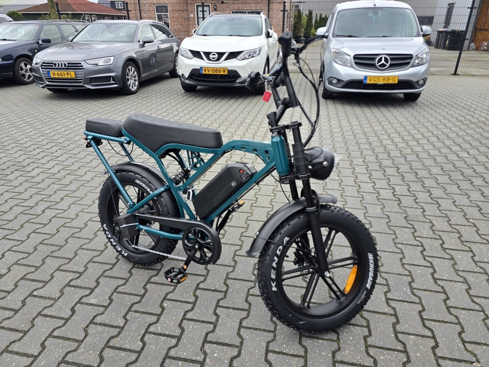 Foto 2 van Fatbike V20 Pro -  NIEUWSTE Kleuren + 2Jaar garantienti