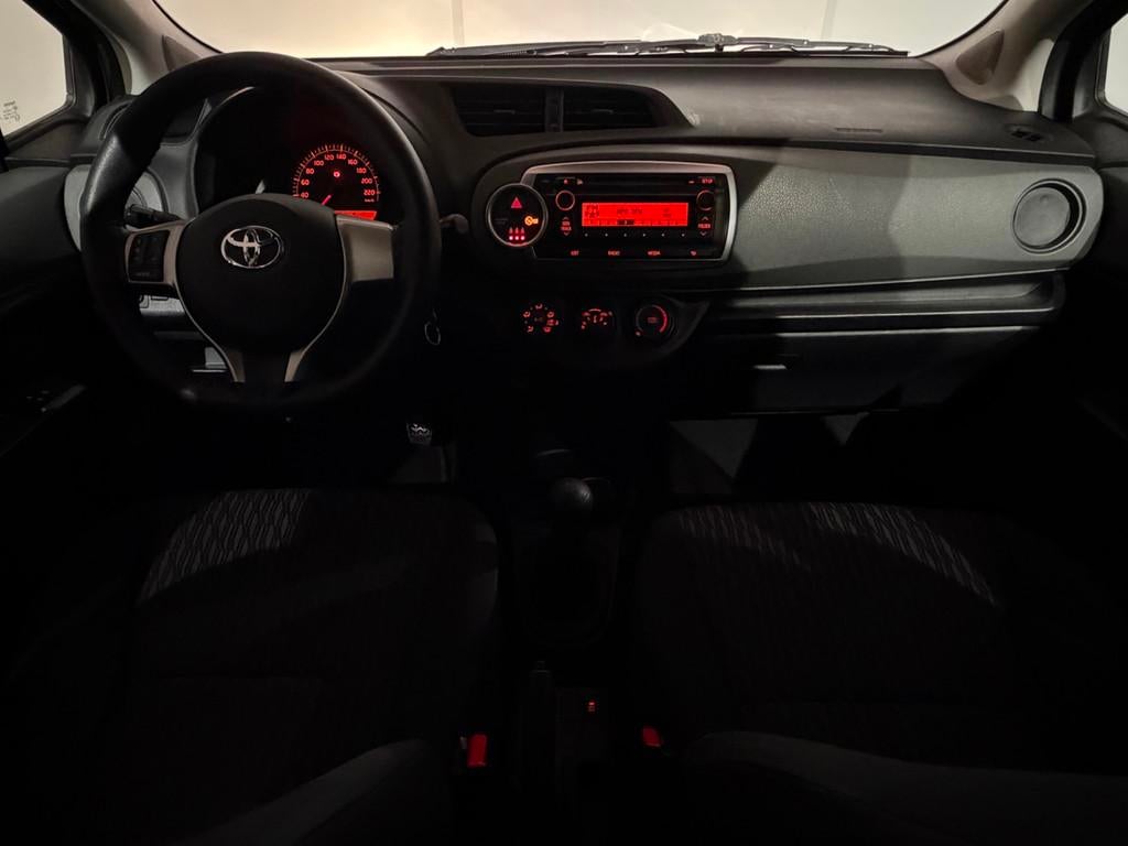Toyota Yaris 1.0 VVT-i Now /Airco/5-drs/LMV/Elek. Pakket, Euro 5, Stof, Gebruikt, Bedrijf