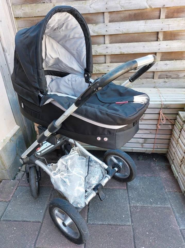 Combi kinderwagen compleet Merk. Mutsy, Ophalen, Zo goed als nieuw, Overige merken