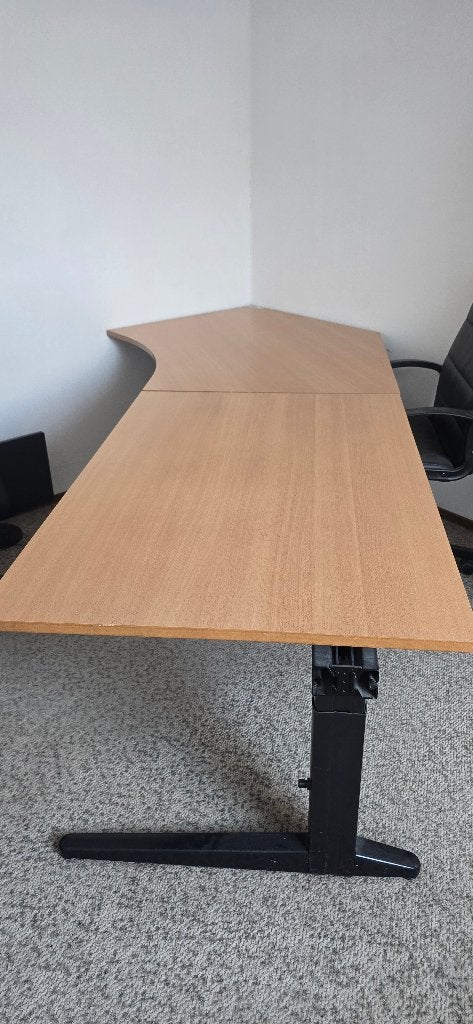 Ahrend hoekbureau, Ophalen, Gebruikt, 255 cm, Spaanplaat of MDF