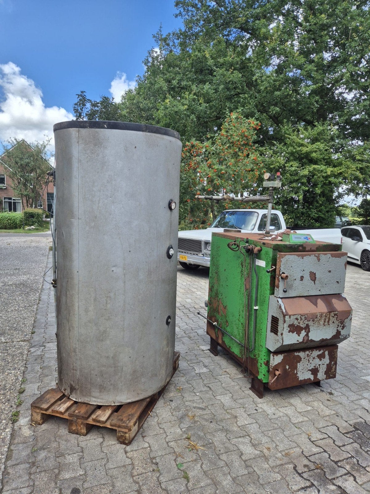 Grote boiler met brander - Ideaal voor werkplaats/schuur, Doe-het-zelf en Verbouw, Geisers en Boilers, 100 liter of meer, Ophalen