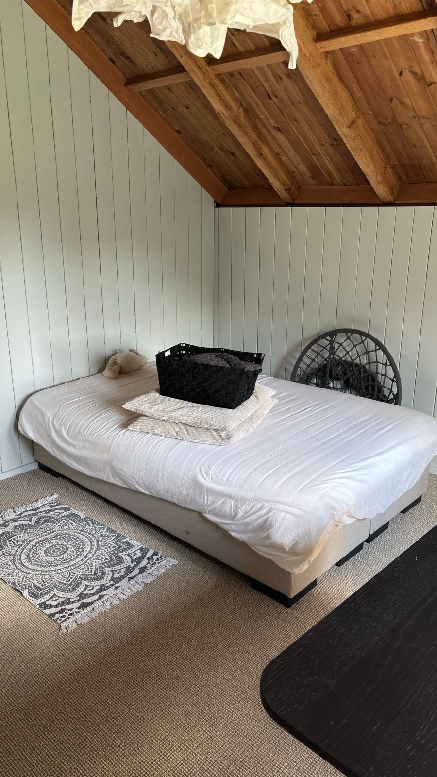 Comfortabel bed (200x130) met bureau (120x80), Huis en Inrichting, Slaapkamer | Bedden, Ophalen, Gebruikt, 200 cm, Overige maten