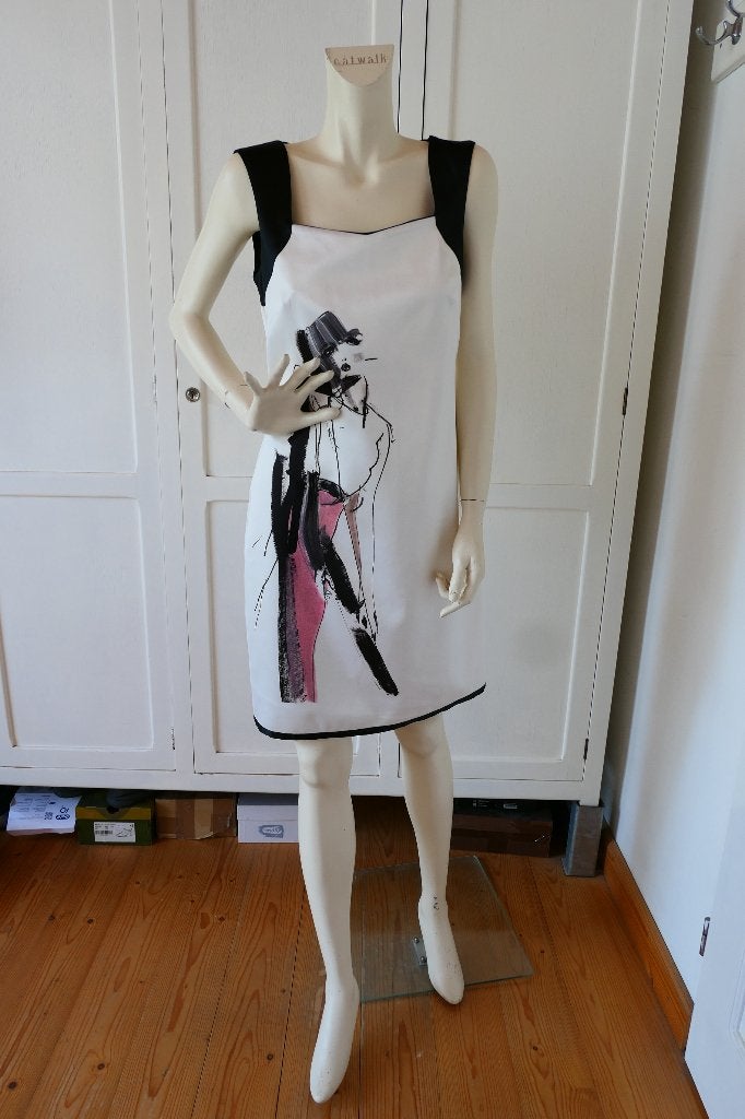 Steps jurk maat M Petra Lunenburg wearable art collection., Maat 38/40 (M), Verzenden, Wit, Zo goed als nieuw