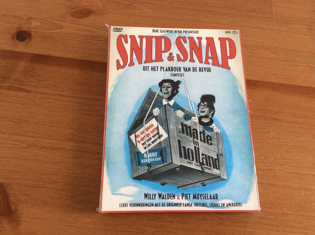Snip & Snap. uit het plakboek van de revue compleet. nieuw, Stand-up of Theatershow, Alle leeftijden, Nieuw in verpakking, Ophalen of Verzenden