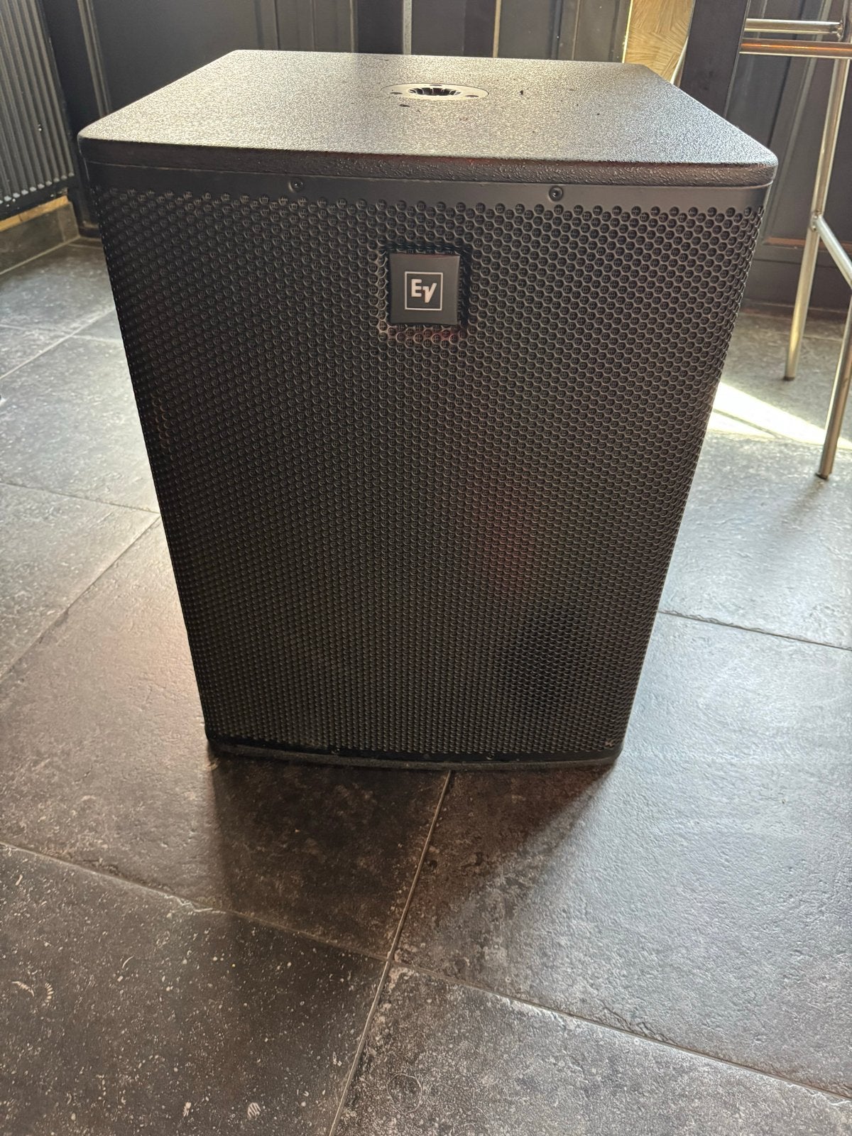 Electro-Voice ELX 118 Live X Subwoofer - Als nieuw!, Ophalen, Zo goed als nieuw