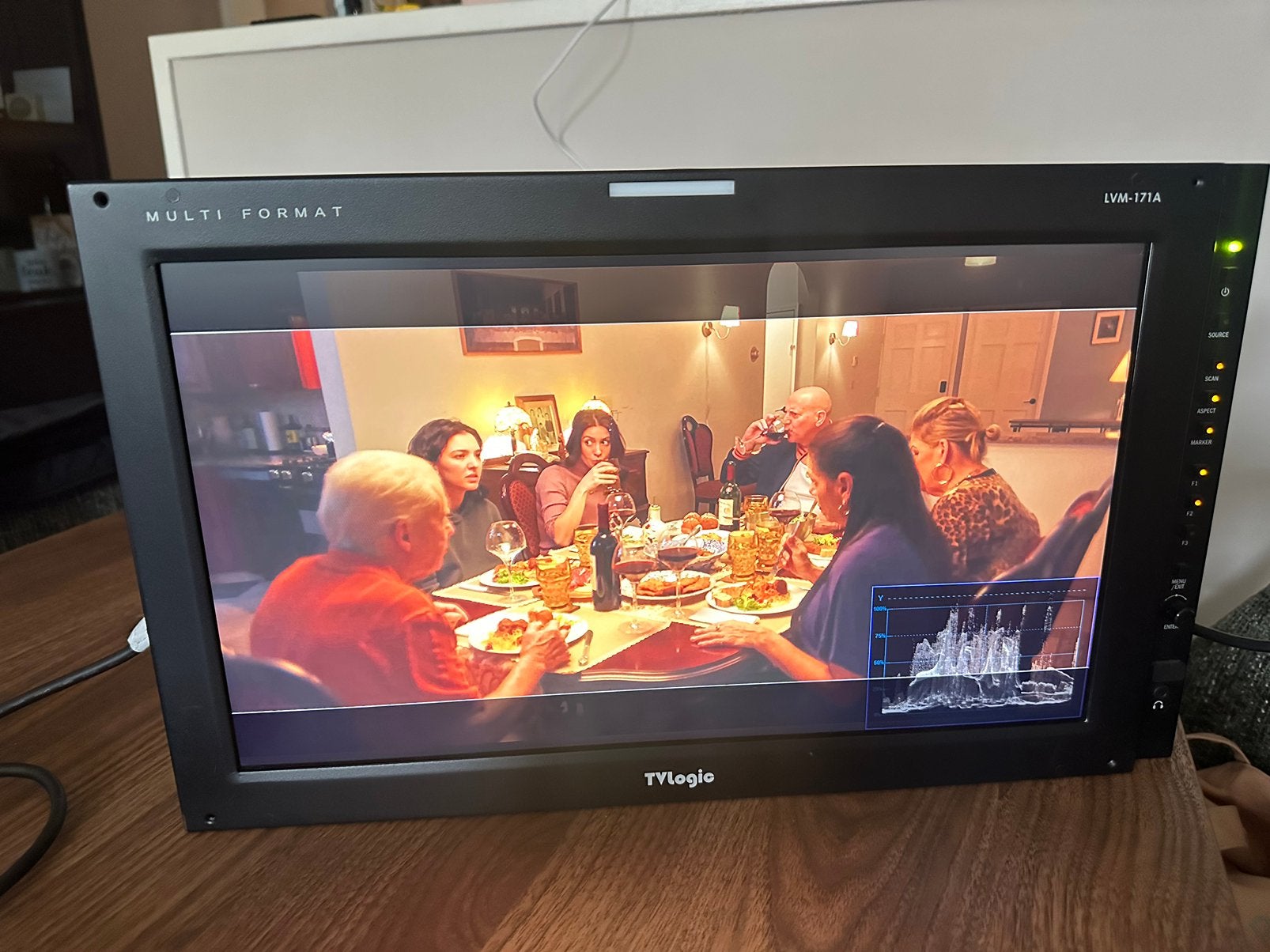 Tvlogic lvm171a 12bit reference monitor, Ophalen, Zo goed als nieuw