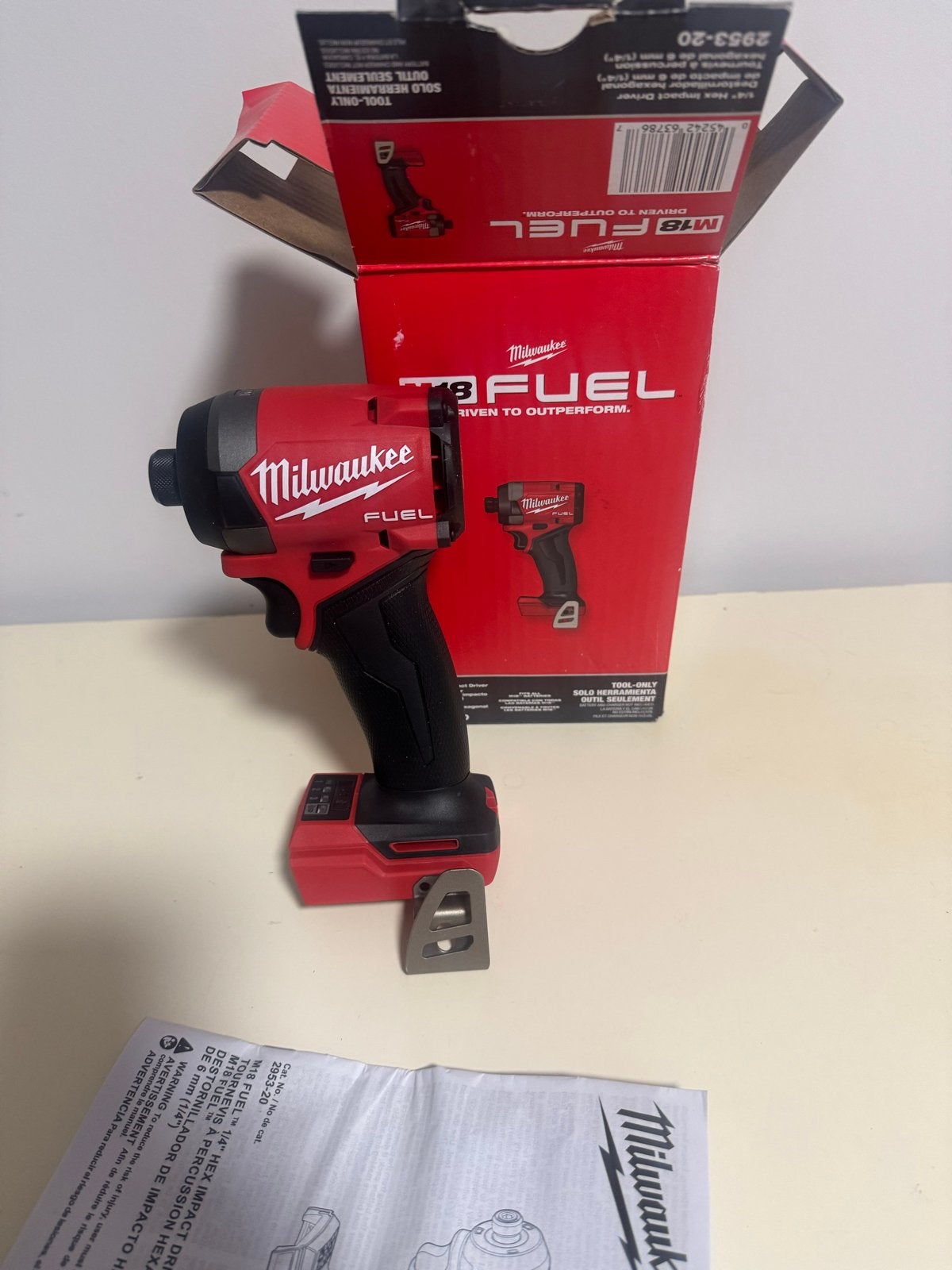 Milwaukee M18 FUEL slagschroevendraaier Nieuw in doos, 600 watt of meer, Variabele snelheid, Overige typen, Nieuw
