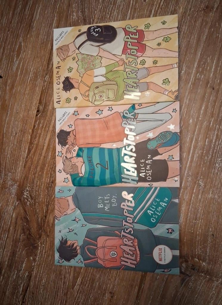 Heartstopper deel 1,2 en 3, Ophalen of Verzenden, Zo goed als nieuw, Alice Oceman, Fictie