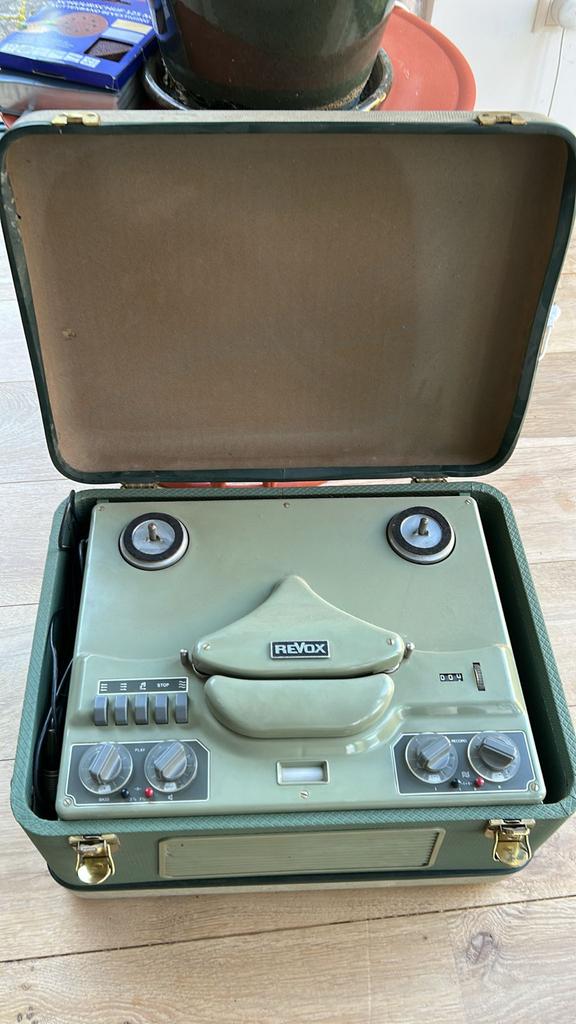 REVOX vintage bandrecorder in koffer, Ophalen, Bandrecorder