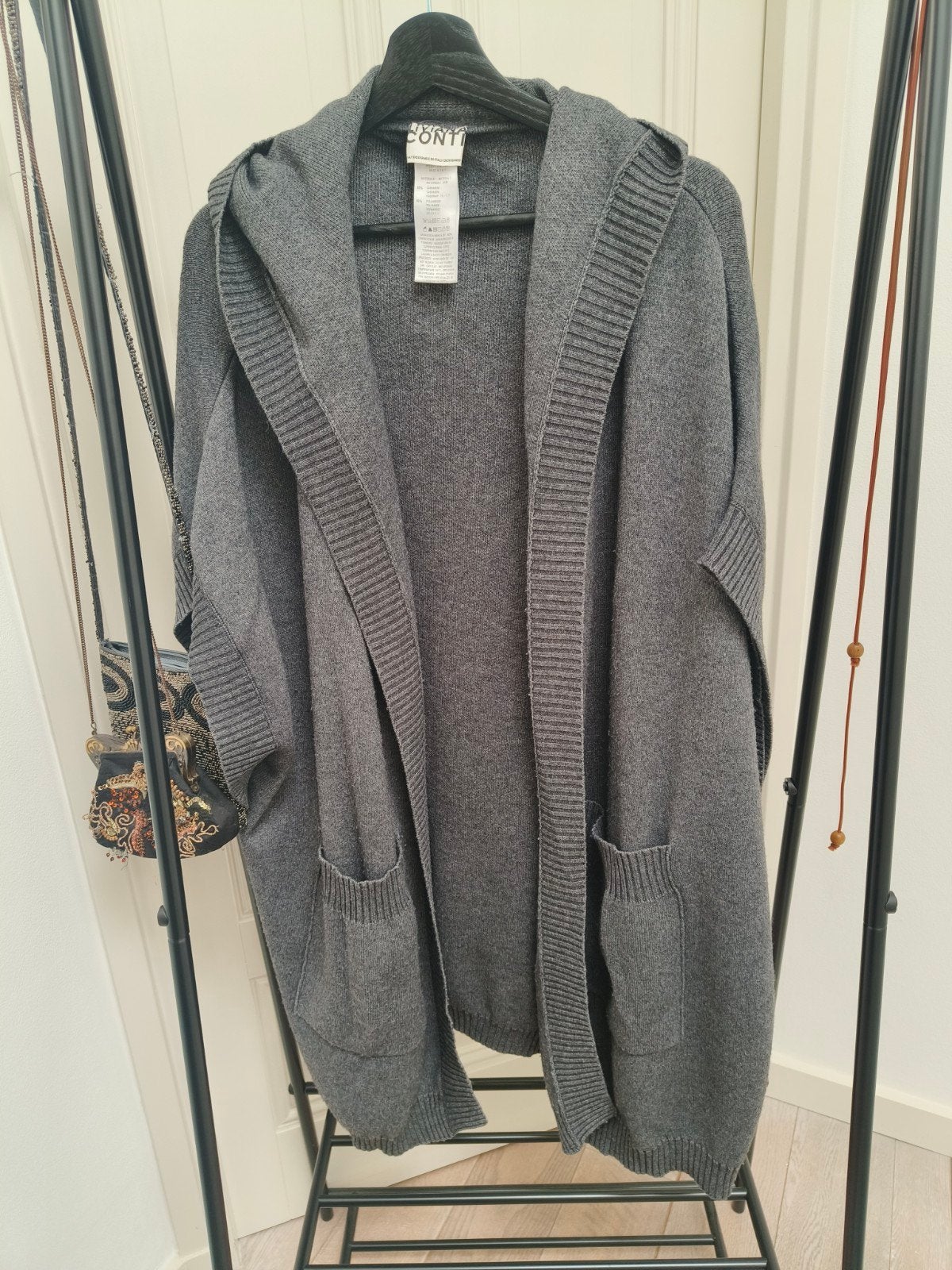 mouwloos Vest/ poncho, Kleding | Dames, Ophalen of Verzenden, Gedragen, Maat 42/44 (L)