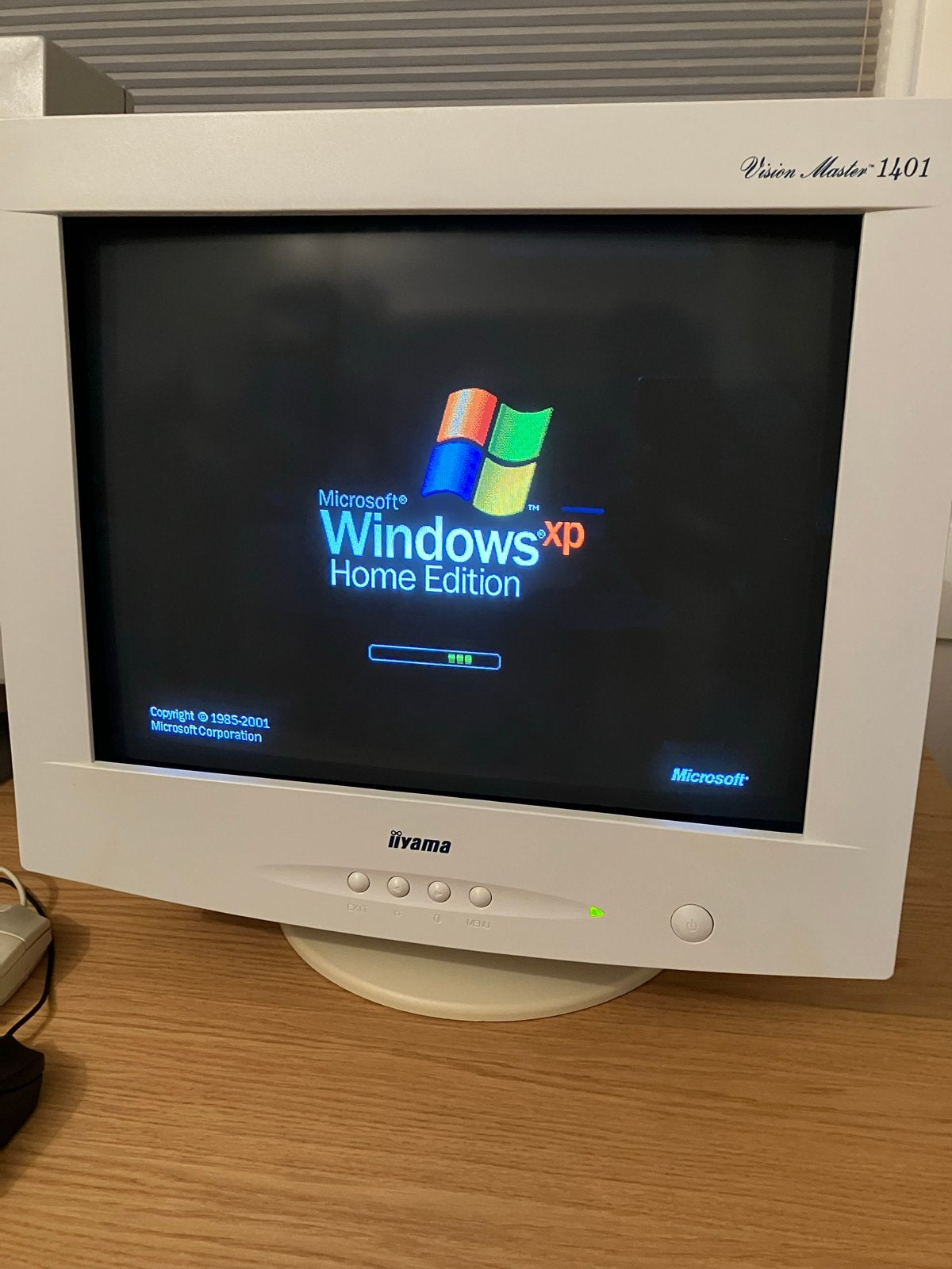 Iiyama Vision Master 1401 CRT Monitor - Retro Gaming, Computers en Software, Monitoren, Gebruikt, Overige typen, Overige resoluties