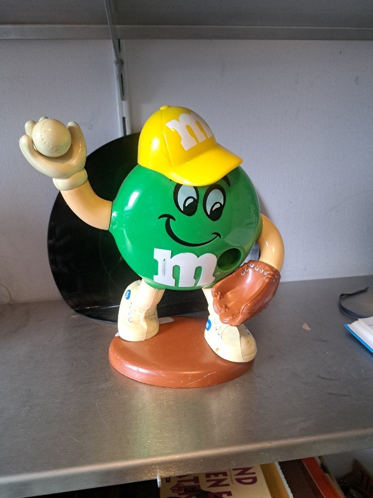 M&M dispencer,honkballer (Z244-30), Verzamelen, Ophalen of Verzenden, Zo goed als nieuw, Reclamebord