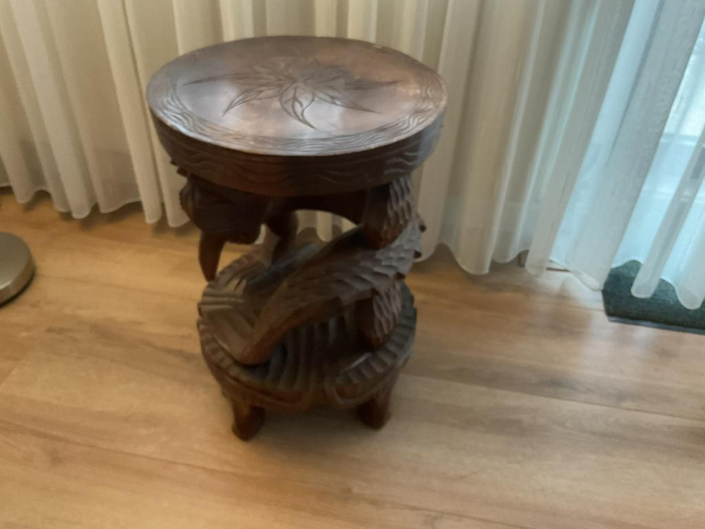 Prachtige aparte zware bijzettafel:kruk, Minder dan 55 cm, Rond, Zo goed als nieuw, Ophalen