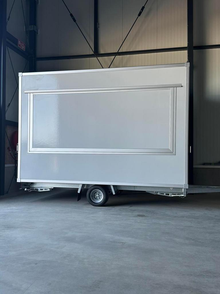 Te koop huur lease alle types casko verkoopwagens op maat, Zakelijke goederen, Ophalen