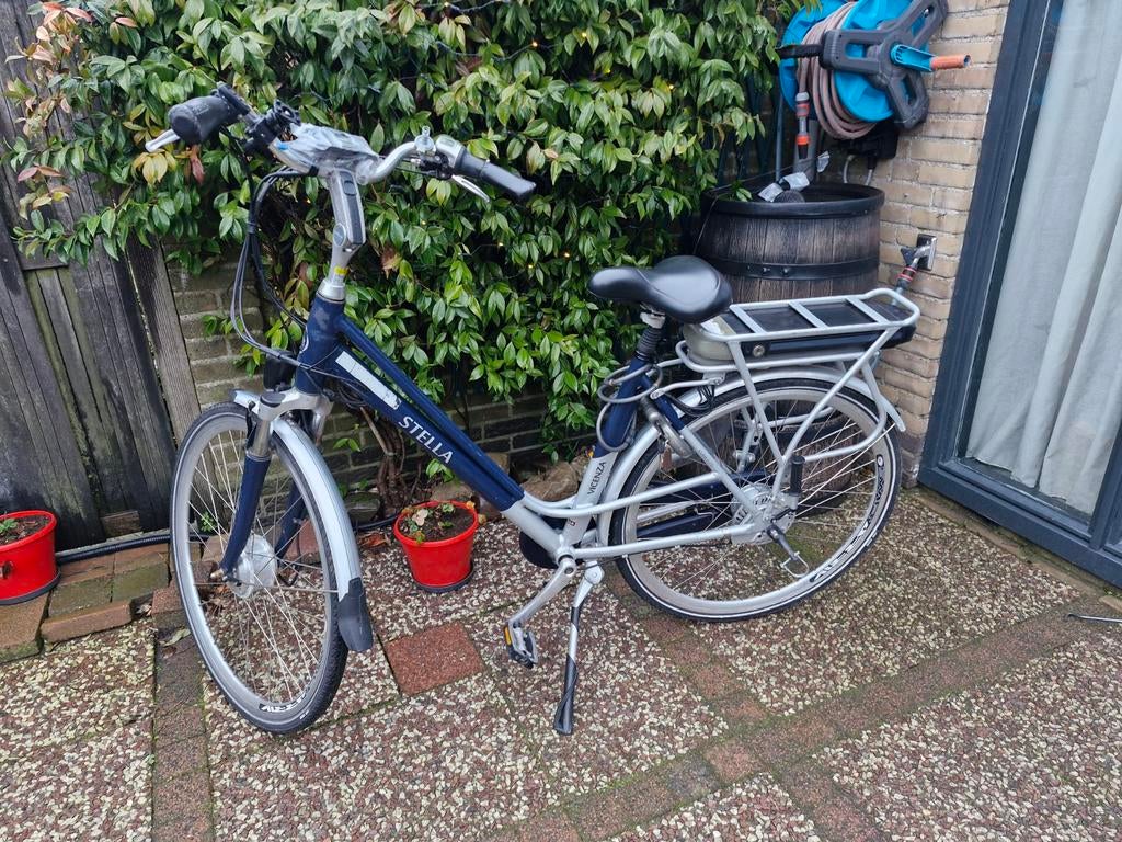 Stella Vicensa Elektrische Fiets - Nieuwe Accu & Scherm, Fietsen en Brommers, Elektrische fietsen, 47 tot 51 cm, Ophalen of Verzenden