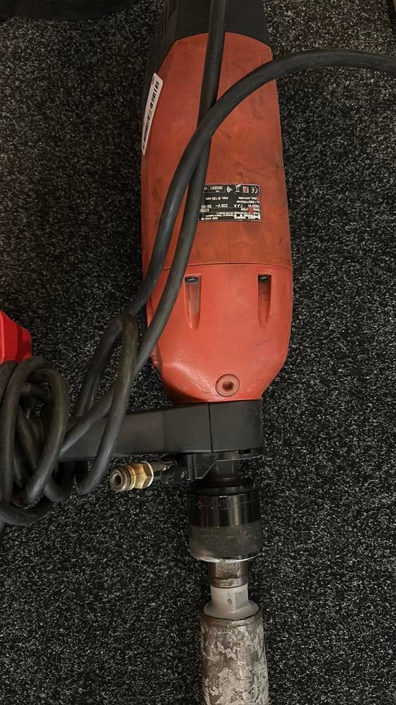 Hilti dd 110-w, Ophalen, Zo goed als nieuw, Boormachine