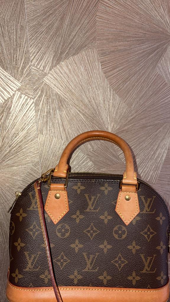 Originele Louis Vuitton Alma BB 2021, Ophalen, Gebruikt, Bruin, Handtas
