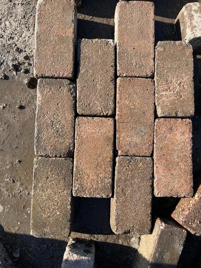 Gebruikte klinkers.Betonklinkers. Gebakken klinkers., Tuin en Terras, Gebruikt, Verzenden, Klinkers, 10 m² of meer